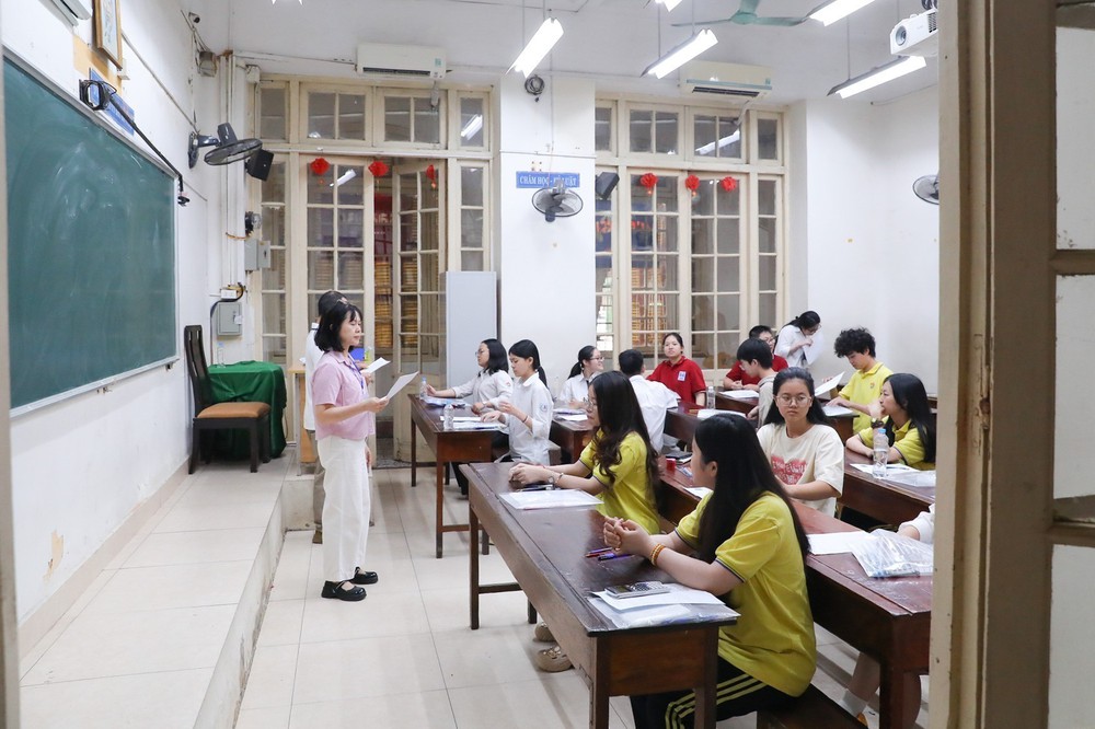 Thí sinh cả nước bước vào ngày cuối thi tốt nghiệp THPT năm 2025 - Ảnh 5.