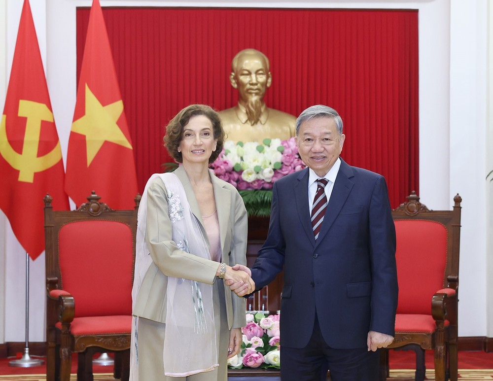 Tổng Bí thư Tô Lâm tiếp Tổng Giám đốc UNESCO - Ảnh 2.