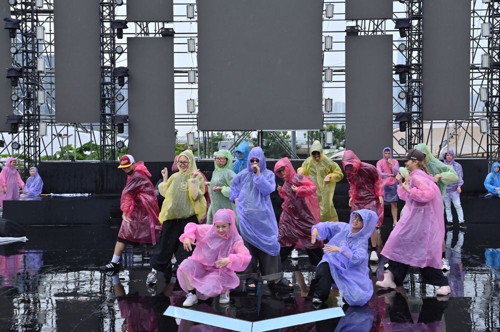 Dàn sao Việt tập luyện trước giờ diễn ra GAMA Music Racing Festival - Ảnh 3.