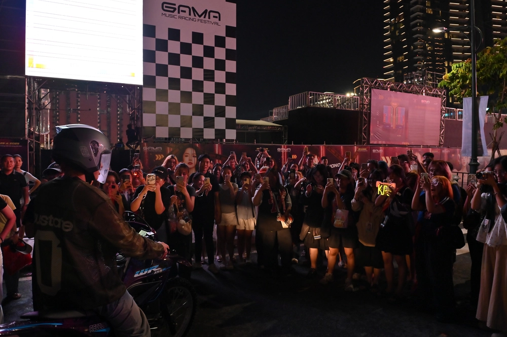 Dàn sao Việt tập luyện trước giờ diễn ra GAMA Music Racing Festival - Ảnh 5.