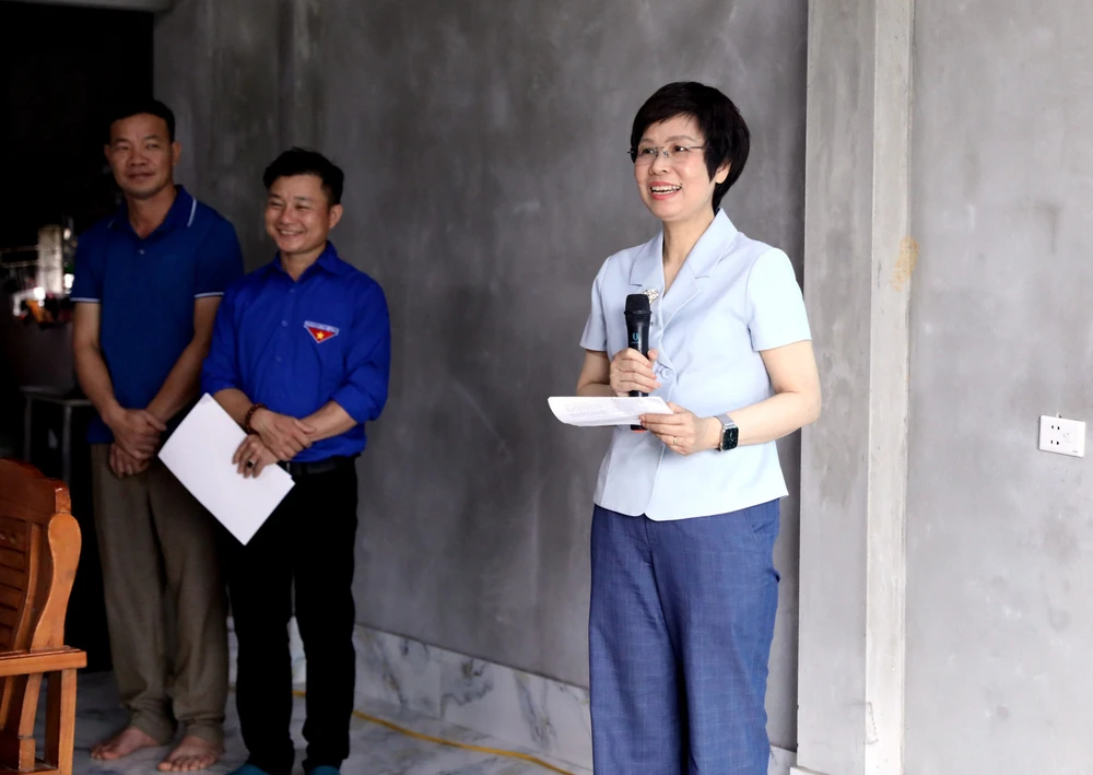 Thông tấn xã Việt Nam chung tay xóa nhà tạm, nhà dột nát tại Tuyên Quang - Ảnh 2.