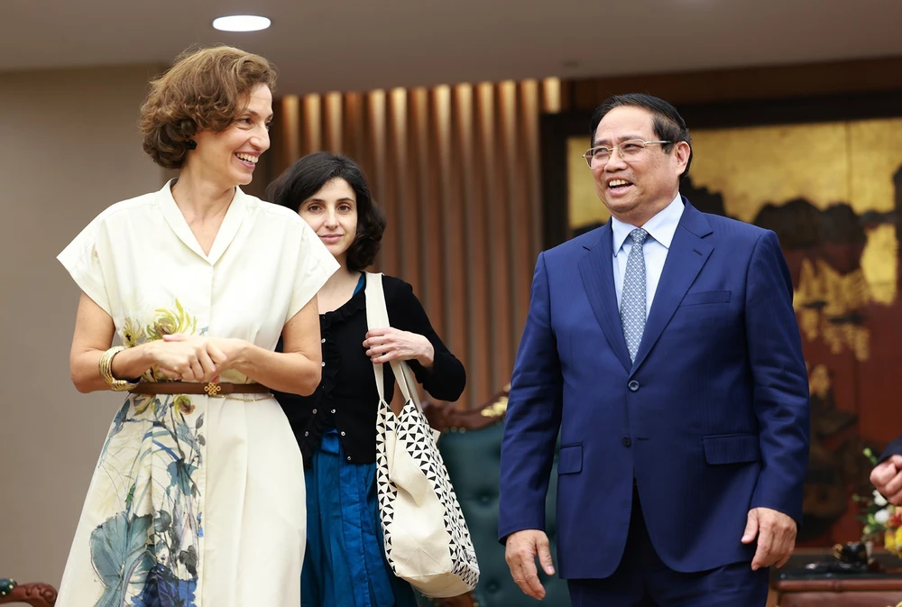 Thủ tướng Phạm Minh Chính đề nghị UNESCO tiếp tục ghi danh hồ sơ và bảo tồn các di sản văn hóa của Việt Nam - Ảnh 3.