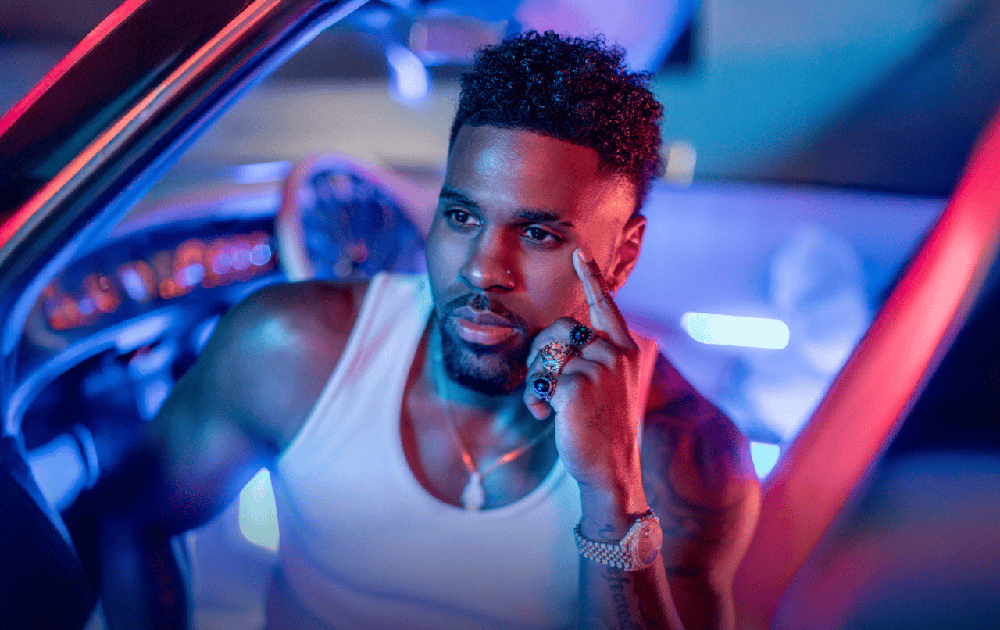 Vắng Jason Derulo, Chi Pu - Mono khuấy động GAMA Music Racing Festival  - Ảnh 1.