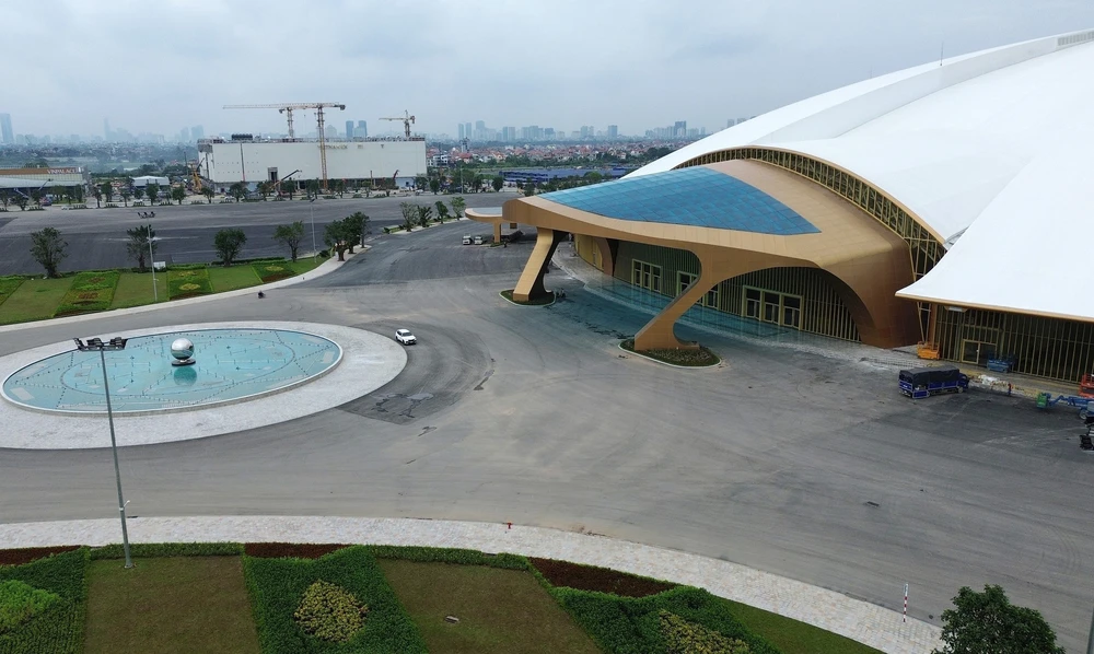 Trung tâm triển lãm lớn nhất Đông Nam Á ở Việt Nam sẵn sàng đưa vào hoạt động - Ảnh 5.