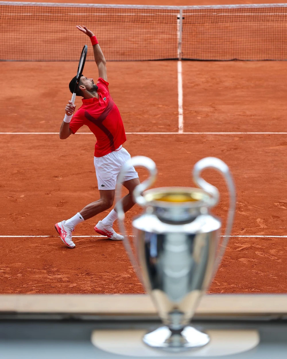 Sao PSG khoe cúp bạc Champions League trên sân đấu Roland Garros - Ảnh 9.