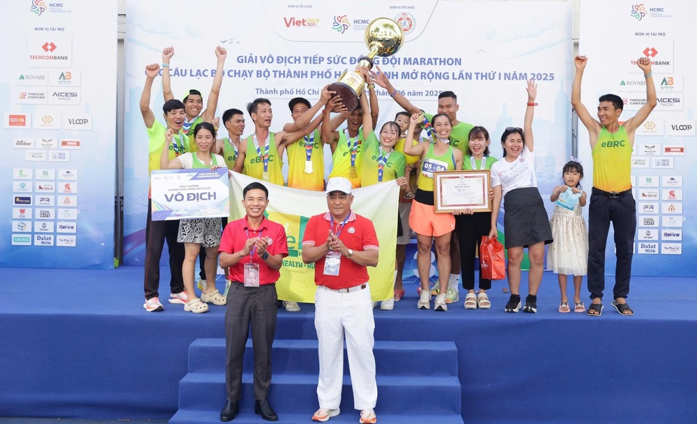 Trà Giang, Anh Quyết được tôn vinh tại Vietnam Running Awards - Ảnh 3.