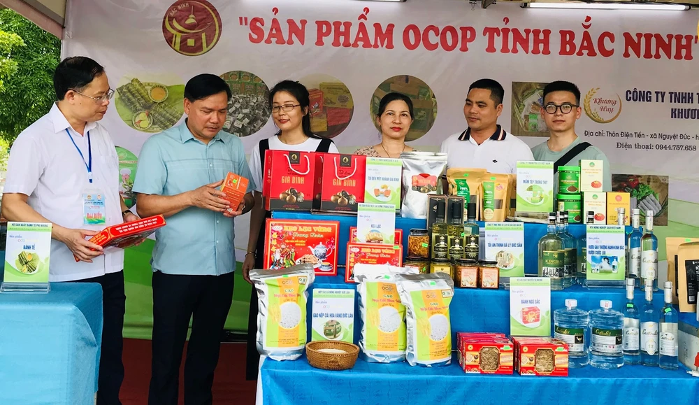 Từ sản vật làng quê đến thương hiệu vươn xa - Ảnh 3. Từ sản vật làng quê đến thương hiệu vươn xa - Ảnh 3.