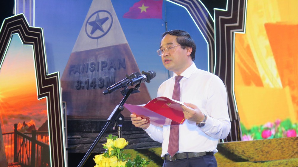 Chương trình nghệ thuật &quot;Cùng nhau vươn tới ước mơ&quot; chào mừng thành lập tỉnh Lào Cai mới - Ảnh 1.