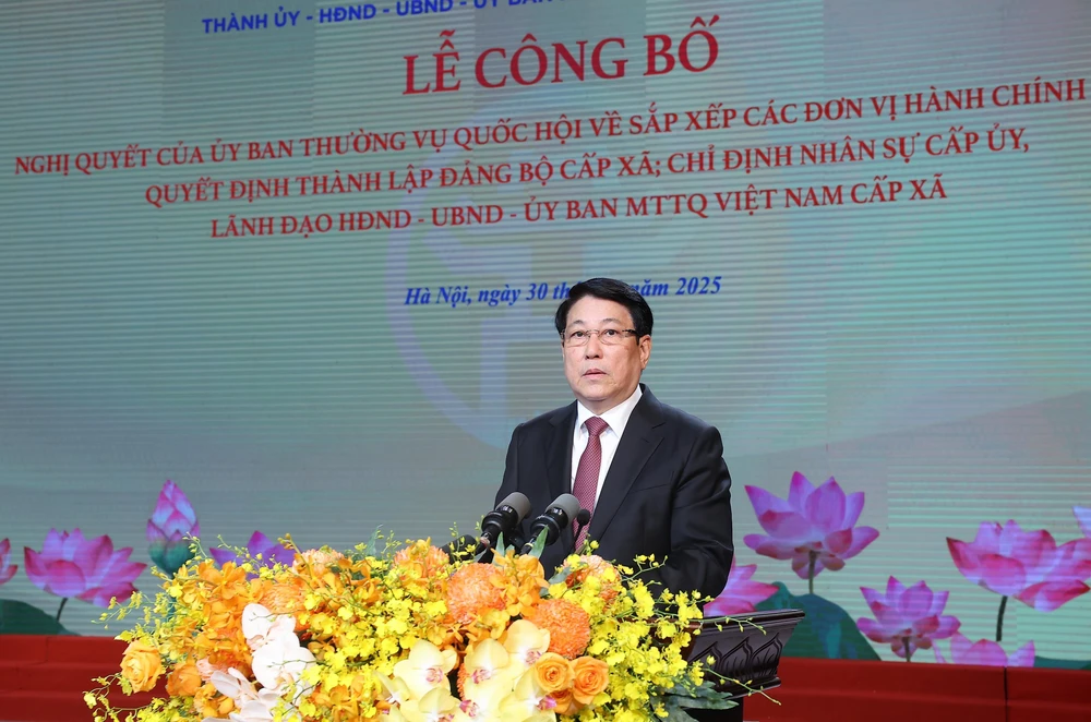 Chủ tịch nước Lương Cường : Mở ra không gian phát triển mới để Hà Nội phát huy tốt hơn nữa vai trò đầu tàu - Ảnh 2.