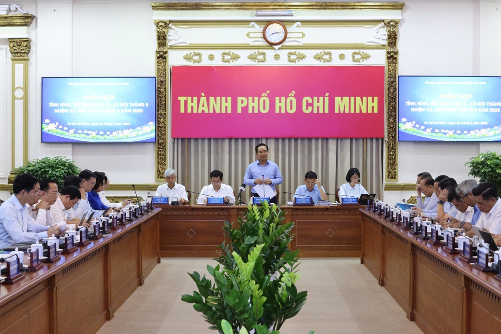 TP. Hồ Chí Minh quyết cải thiện giải ngân đầu tư công, tạo đà cho tăng trưởng - Ảnh 1.