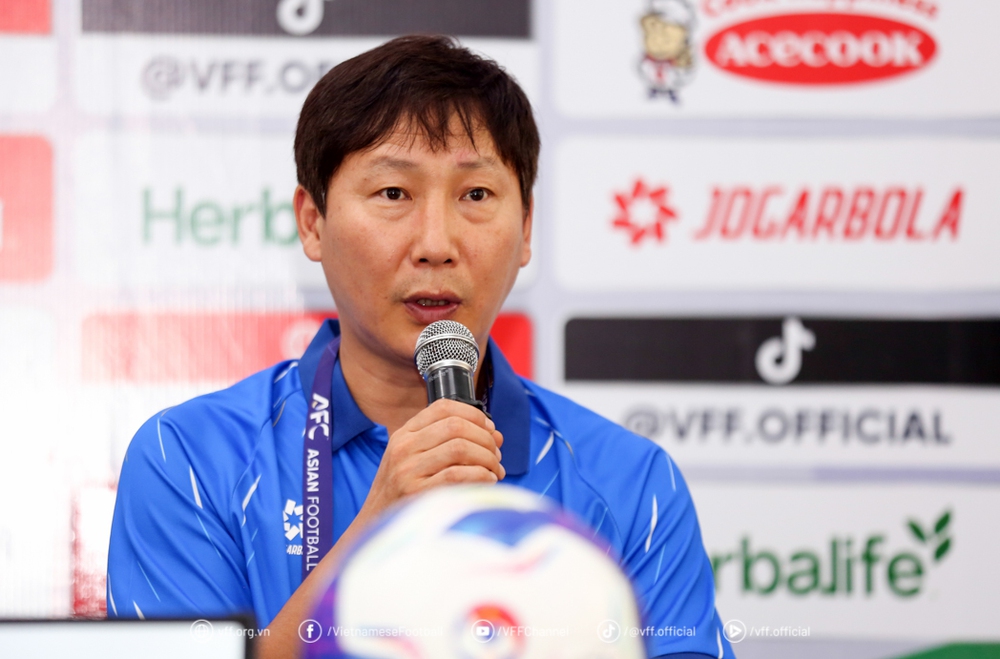 HLV Kim Sang Sik: ‘Malaysia như Thái Lan là đối thủ duyên nợ’ - Ảnh 1.