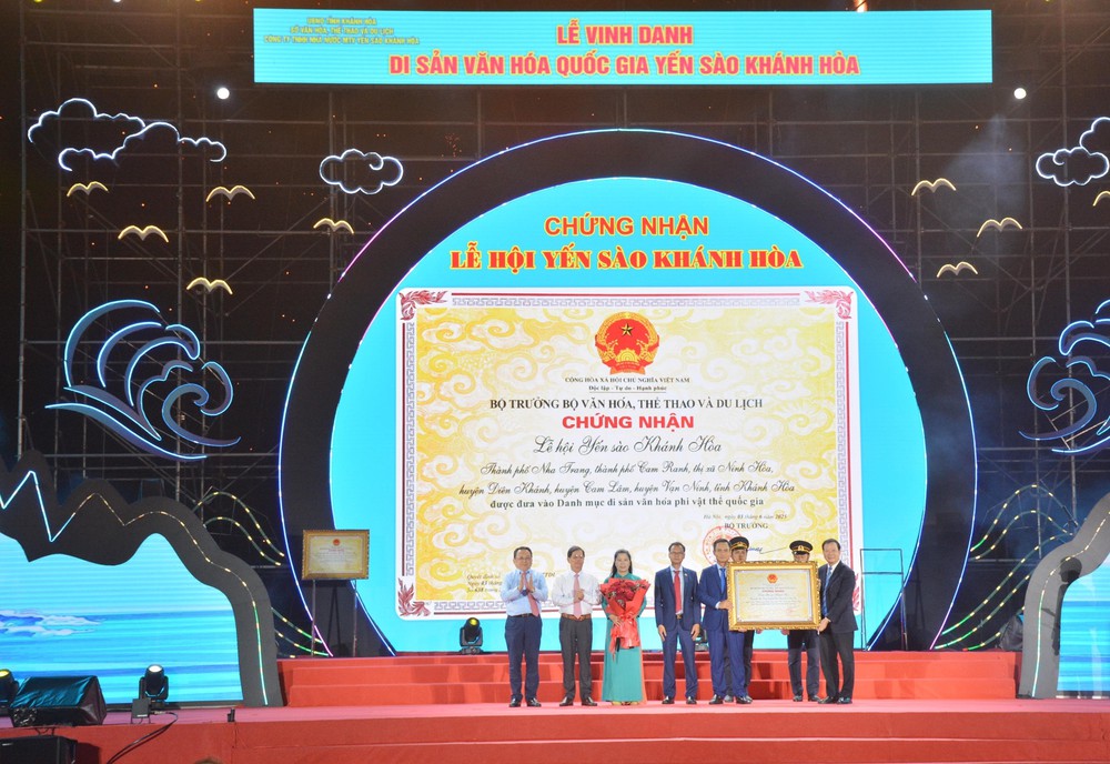 Vinh danh tri thức dân gian nghề Yến sào Khánh Hòa - Ảnh 1.