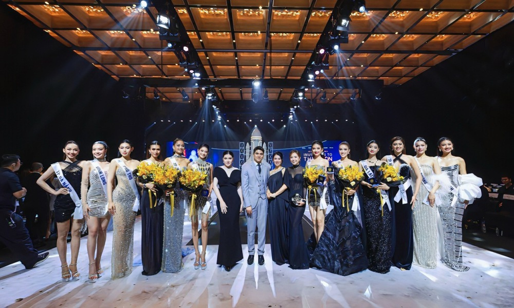 Đinh Thị Triều Tiên ‘bứt phá’ tại fashion show của Miss Cosmo Vietnam - Ảnh 1.