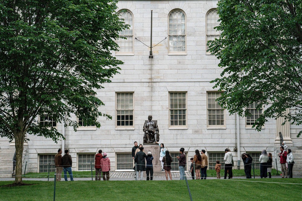 Mỹ: Đại học Harvard mở rộng đơn kiện chính quyền Tổng thống Donald Trump - Ảnh 1. Mỹ: Đại học Harvard mở rộng đơn kiện chính quyền Tổng thống Donald Trump - Ảnh 1.