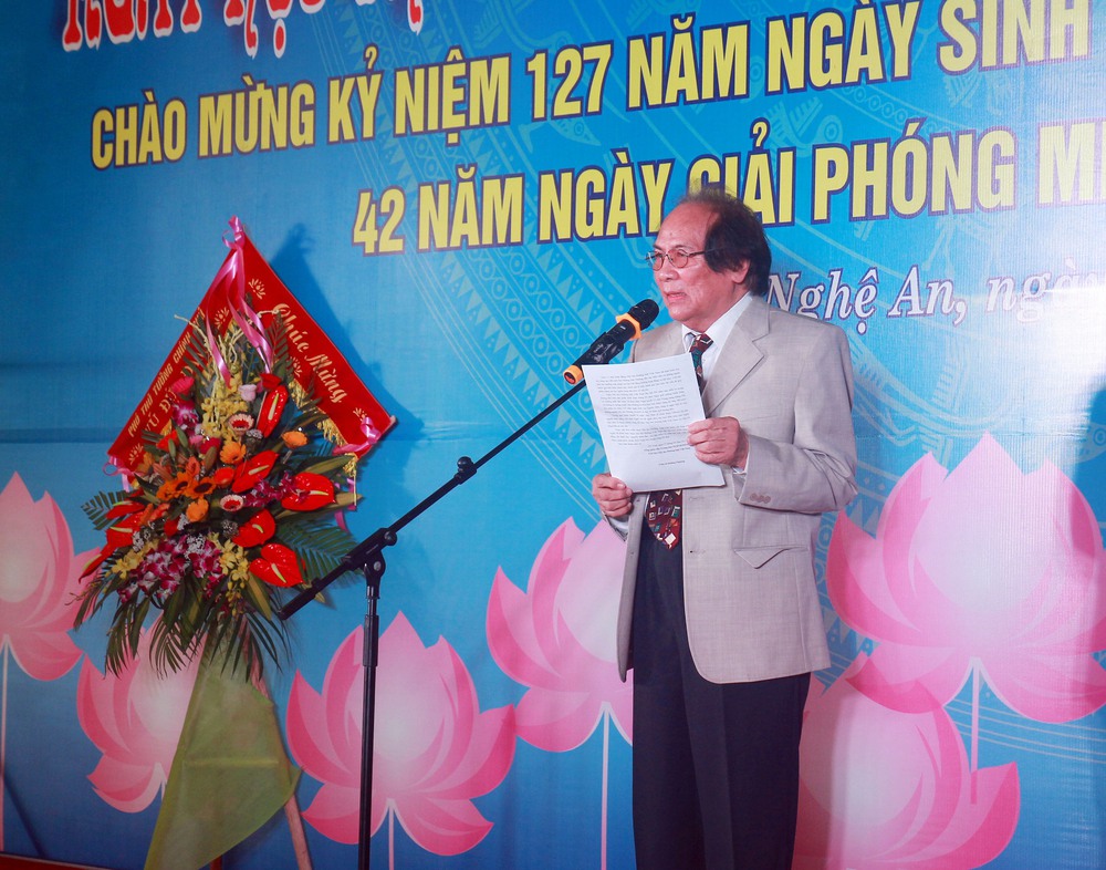 Giáo sư Hoàng Chương - &quot;cây đại thụ&quot; của nền văn hóa dân tộc - Ảnh 1.
