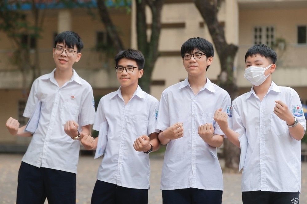 Kỳ thi vào lớp 10 công lập: Nghiêm túc nhưng không gây áp lực với thí sinh - Ảnh 5.