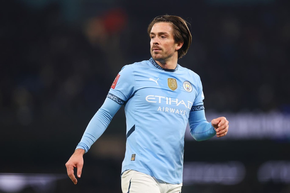 Jack Grealish: Từ ngôi sao trăm triệu tới chỗ bơ vơ - Ảnh 1.
