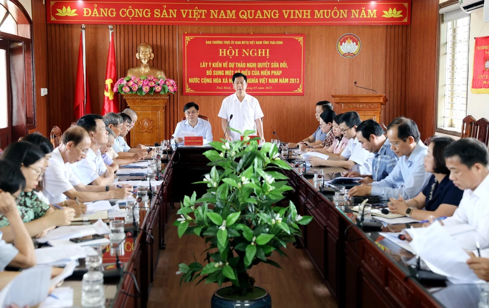 Sửa đổi hiến pháp năm 2013: Đảng trách nhiệm, dân đồng lòng - Ảnh 1.