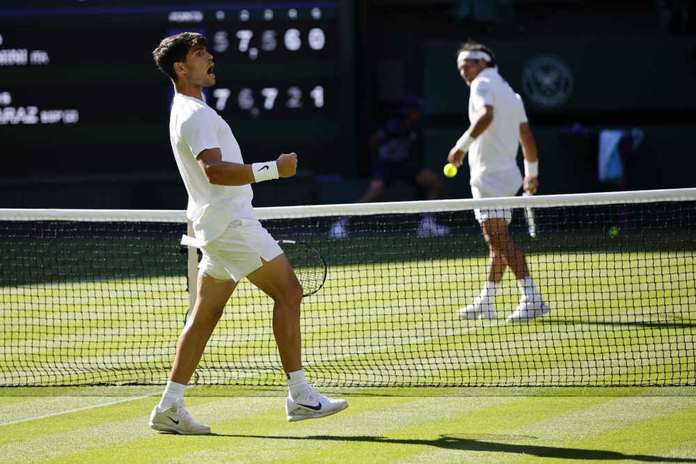 Wimbledon 2025, Carlos Alcaraz và màn mở màn đầy kịch tính: Những chuyến tàu lượn có khiến Carlitos trả giá? - Ảnh 1.