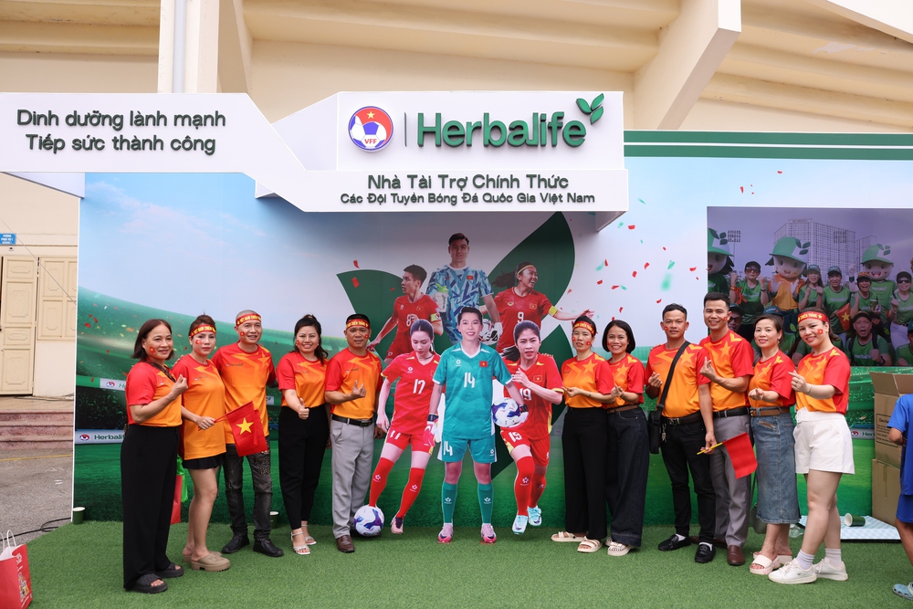 Herbalife cùng Đội tuyển Nữ Việt Nam chinh phục đấu trường châu Á - Ảnh 1.
