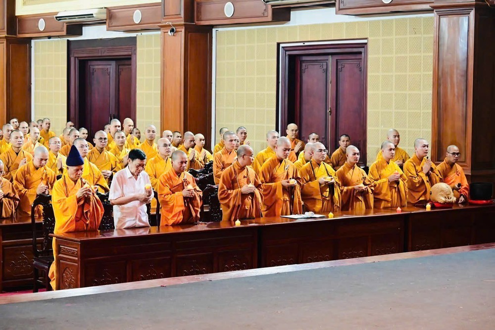 Đại lễ cầu nguyện quốc thái dân an đánh dấu thời khắc lịch sử thiêng liêng của đất nước - Ảnh 4.