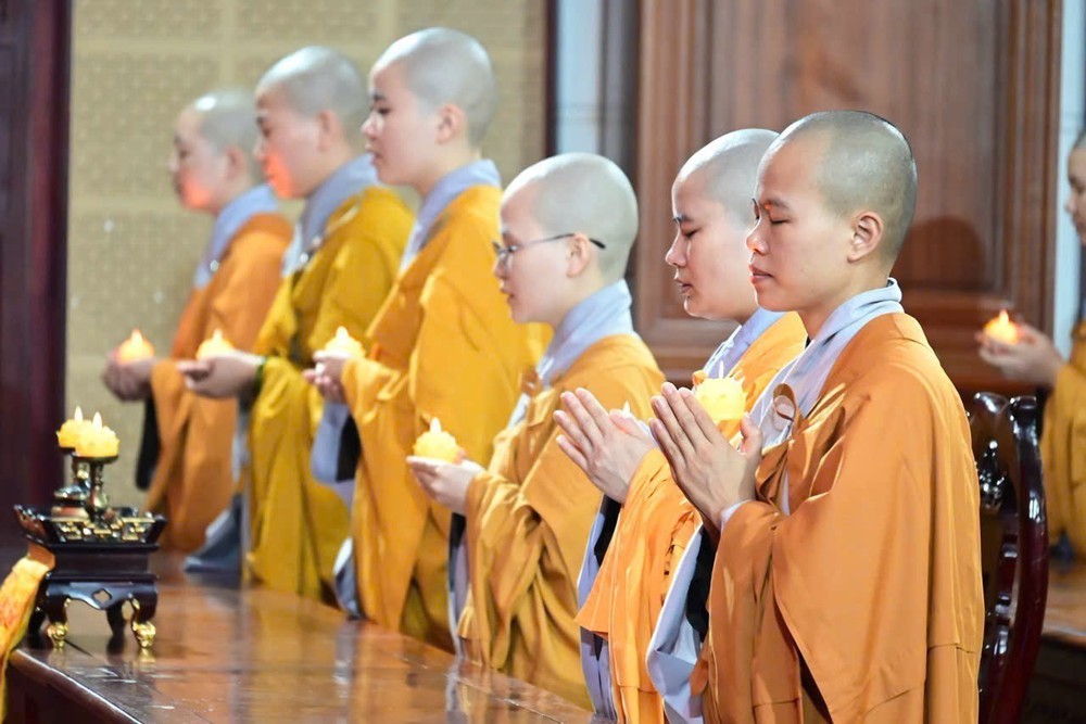 Đại lễ cầu nguyện quốc thái dân an đánh dấu thời khắc lịch sử thiêng liêng của đất nước - Ảnh 5.