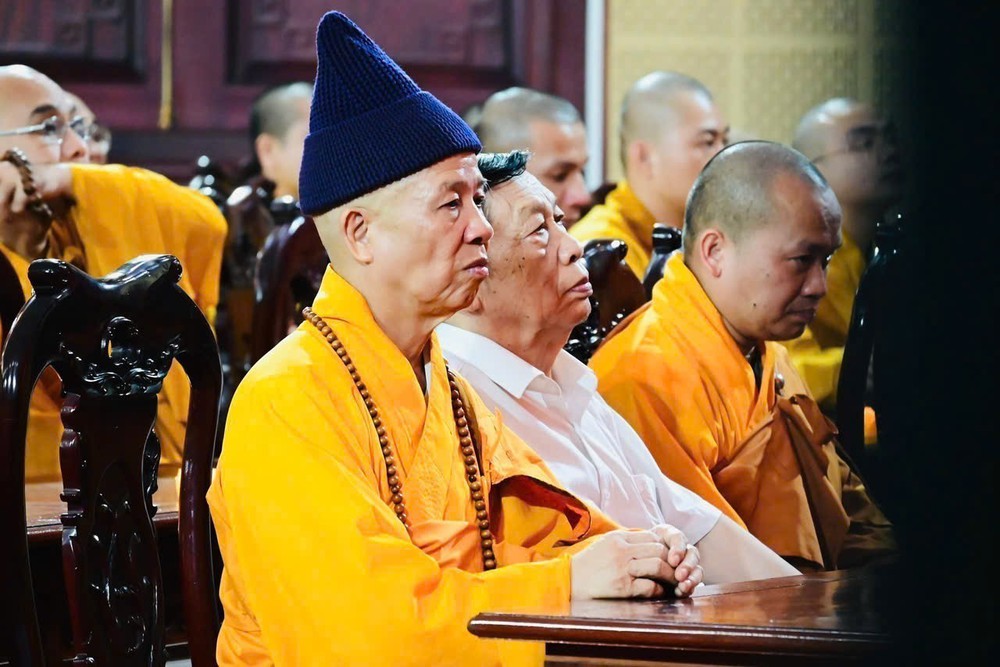 Đại lễ cầu nguyện quốc thái dân an đánh dấu thời khắc lịch sử thiêng liêng của đất nước - Ảnh 2.