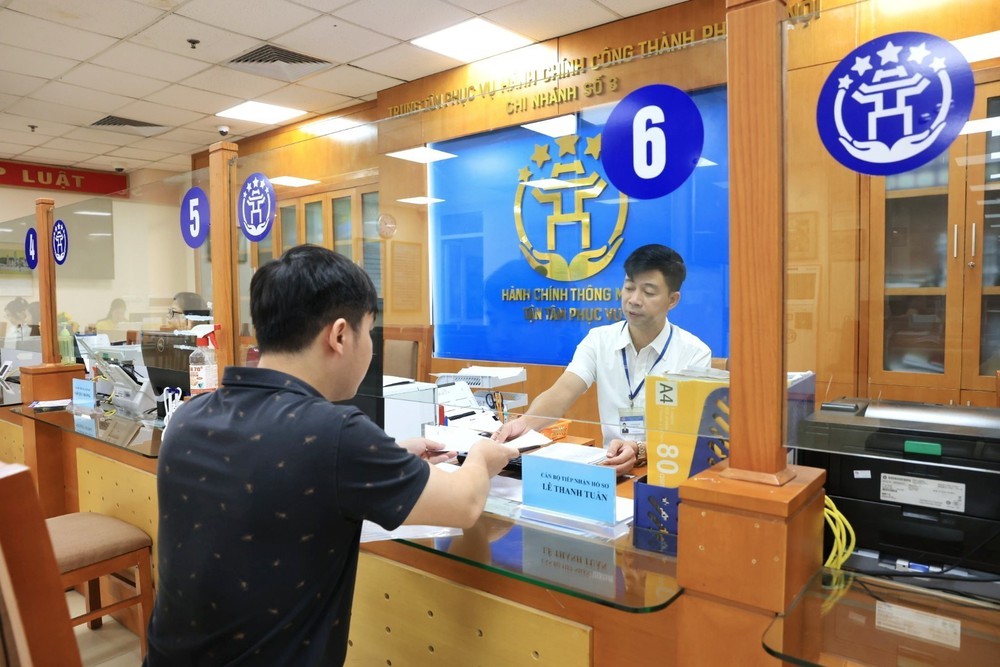 Chính quyền địa phương 2 cấp: Hà Nội chủ động hỗ trợ người dân - Ảnh 2.