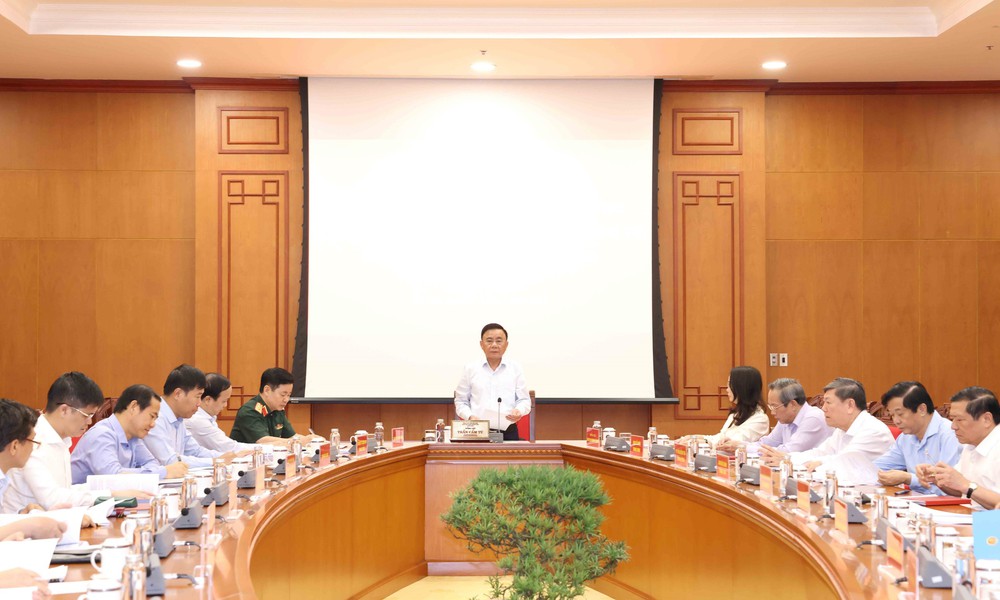 Thường trực Ban Bí thư chủ trì giao ban với các ban đảng, 4 văn phòng, đảng ủy, cơ quan, đoàn thể Trung ương - Ảnh 3.