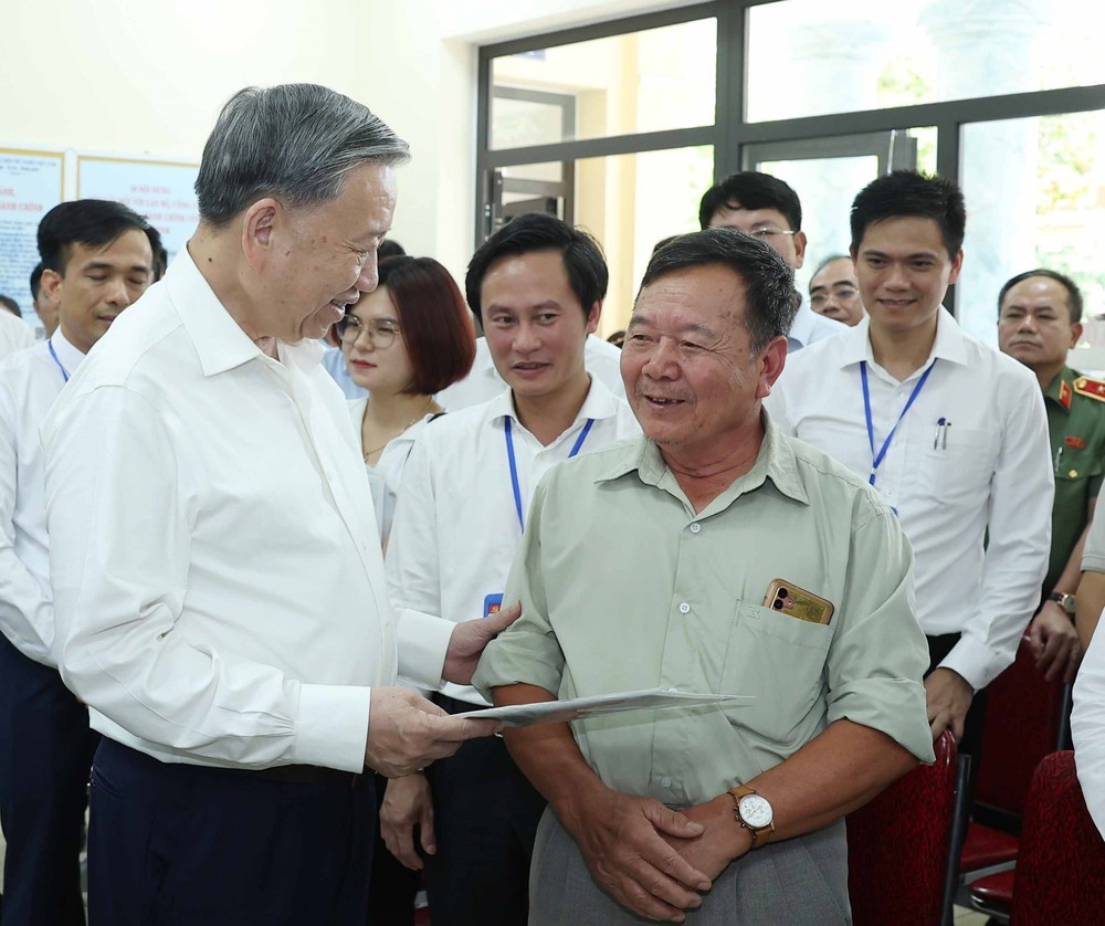 Tổng Bí thư kiểm tra hoạt động của chính quyền địa phương hai cấp tại xã Phúc Thịnh, Hà Nội - Ảnh 7.