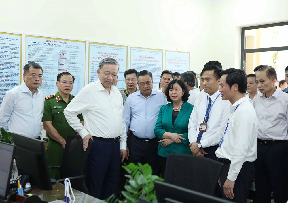 Tổng Bí thư kiểm tra hoạt động của chính quyền địa phương hai cấp tại xã Phúc Thịnh, Hà Nội - Ảnh 4.