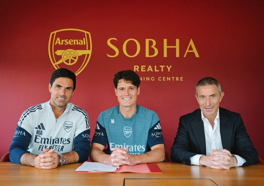 Arsenal chính thức chiêu mộ thành công tân binh thứ 3 trong mùa hè - Ảnh 1.