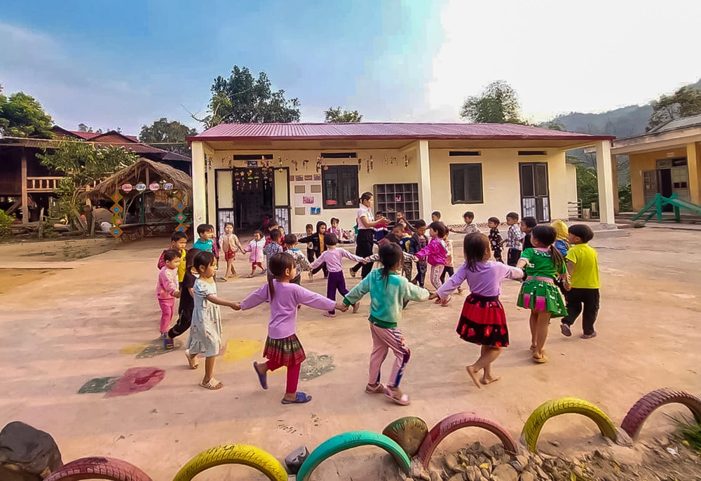 CHẠY LEAGUE 2025 Giải bóng đá thiện nguyện cộng đồng MMO: Một quả bóng lăn, ngàn ước mơ mở ra - Ảnh 3.