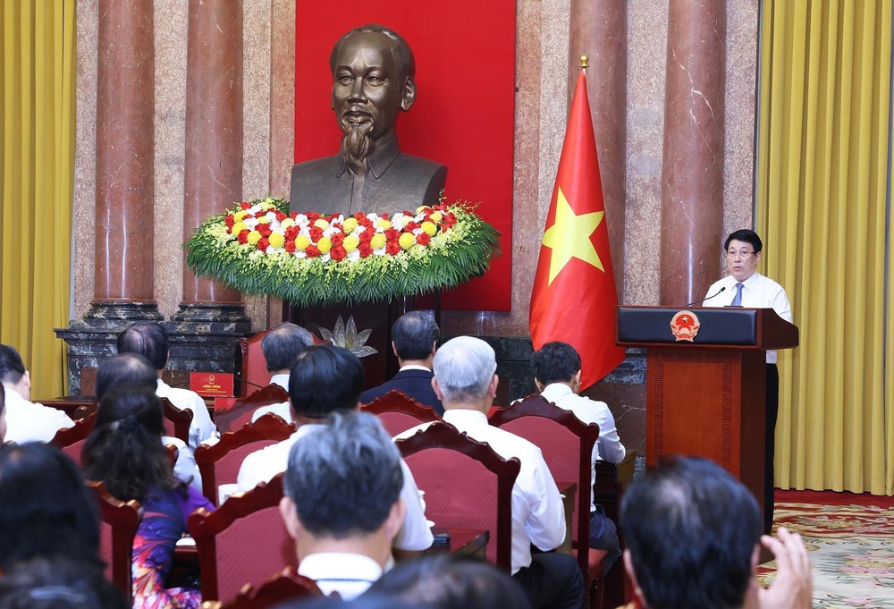 Chủ tịch nước gặp mặt đại biểu khuyến học tiêu biểu toàn quốc - Ảnh 1.