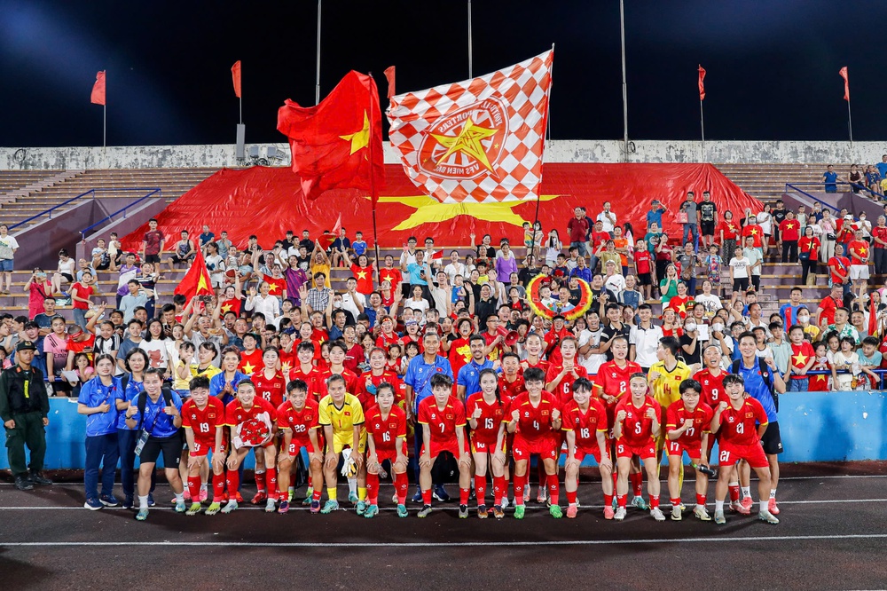 AFC bất ngờ gửi thư chúc mừng đội tuyển nữ Việt Nam giành vé dự VCK châu Á 2026 - Ảnh 1.