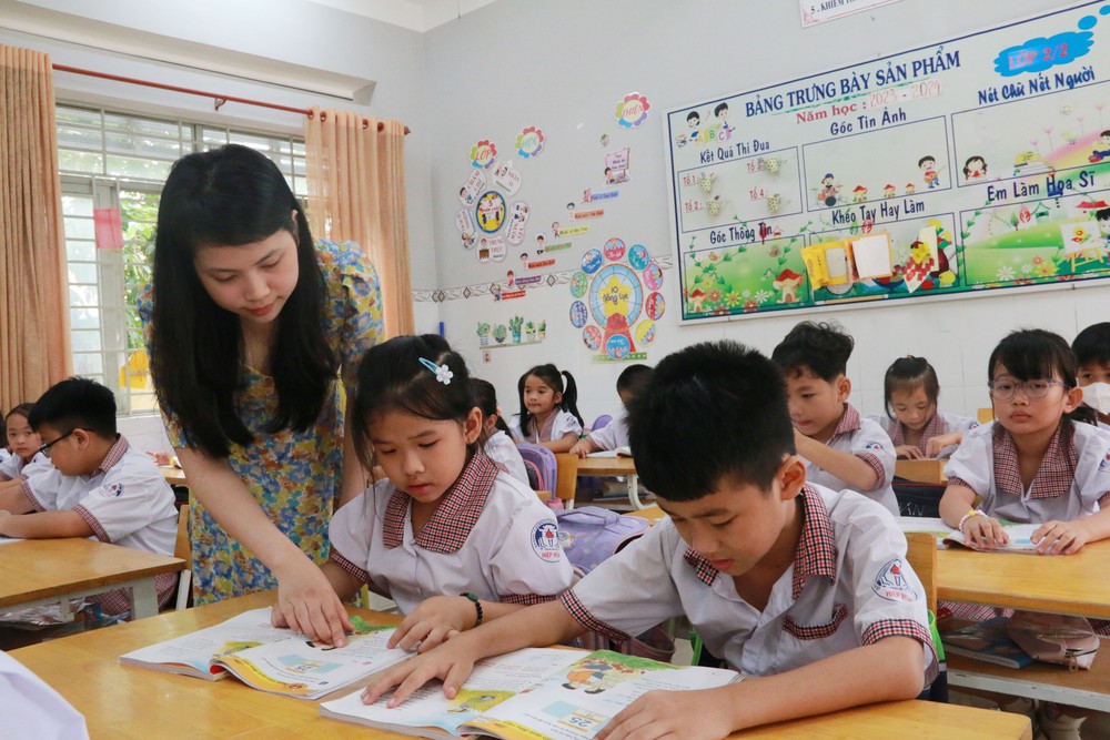 Đảm bảo cơ sở, chất lượng giáo dục nơi có số học sinh lớn nhất cả nước - Ảnh 1.