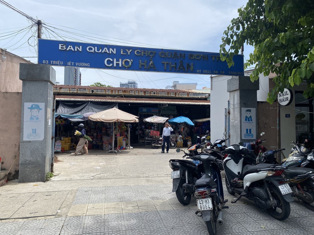 Phát triển chợ truyền thống thành điểm đến du lịch - Ảnh 3. Phát triển chợ truyền thống thành điểm đến du lịch - Ảnh 3.