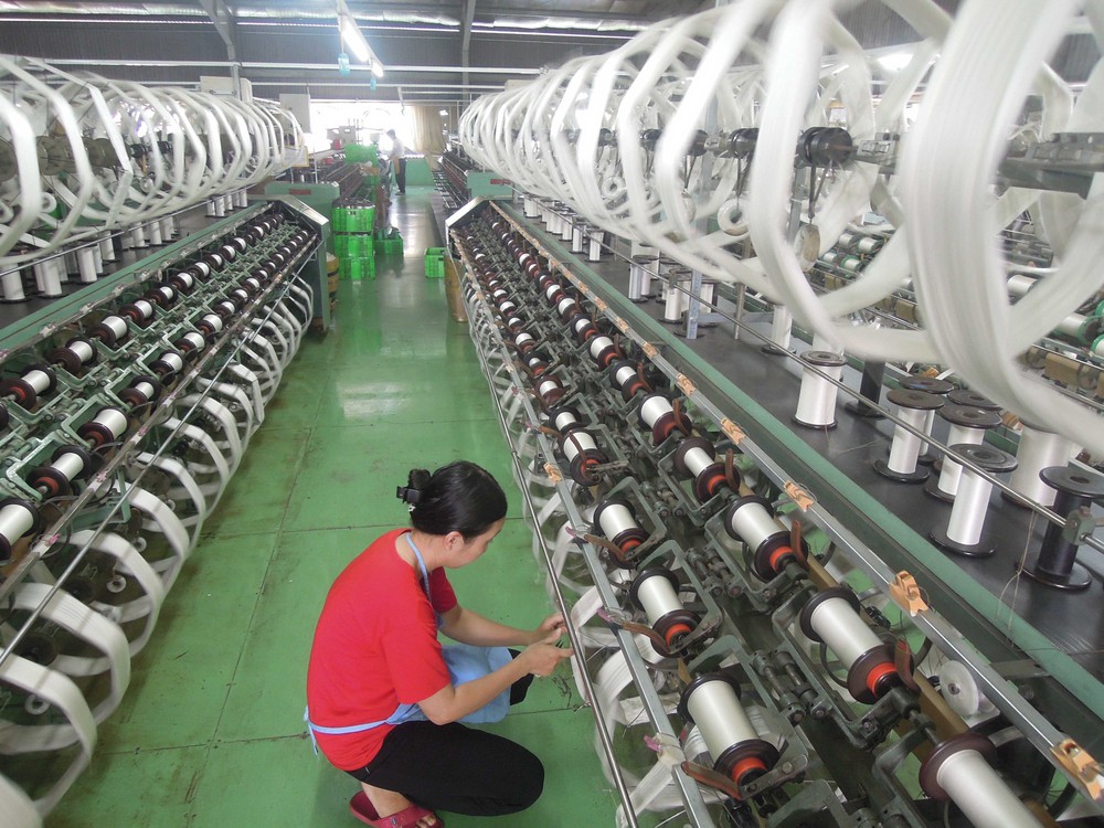 Hồi sinh ngành dệt lụa, tơ tằm B’Lao - Ảnh 3. Hồi sinh ngành dệt lụa, tơ tằm B’Lao - Ảnh 3.