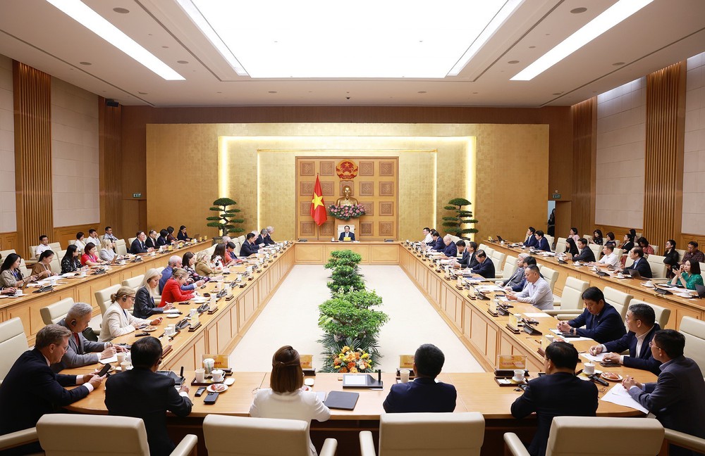 Thủ tướng làm việc với Đoàn Hội đồng kinh doanh Hoa Kỳ - ASEAN - Ảnh 1.
