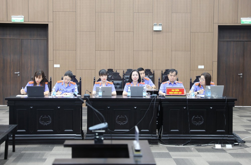 Chủ tịch Tập đoàn Phúc Sơn bị tuyên phạt 30 năm tù - Ảnh 2.
