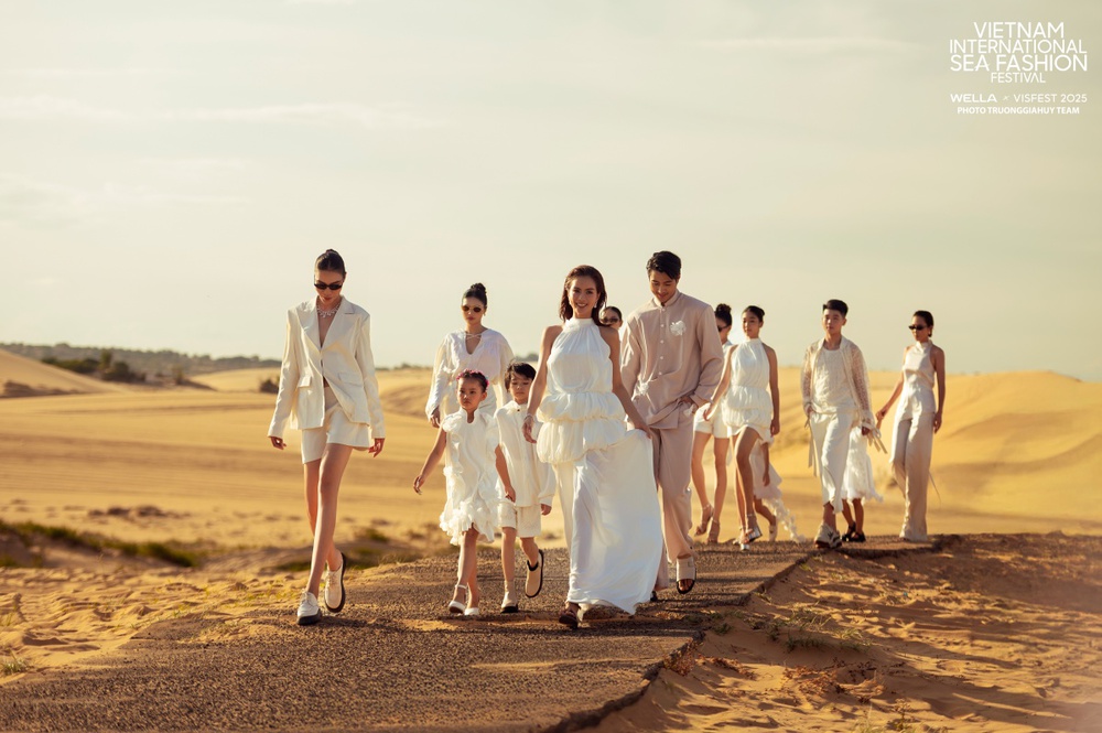 Có gì độc đáo tại Vietnam International Sea Fashion Festival mùa 2? - Ảnh 1.