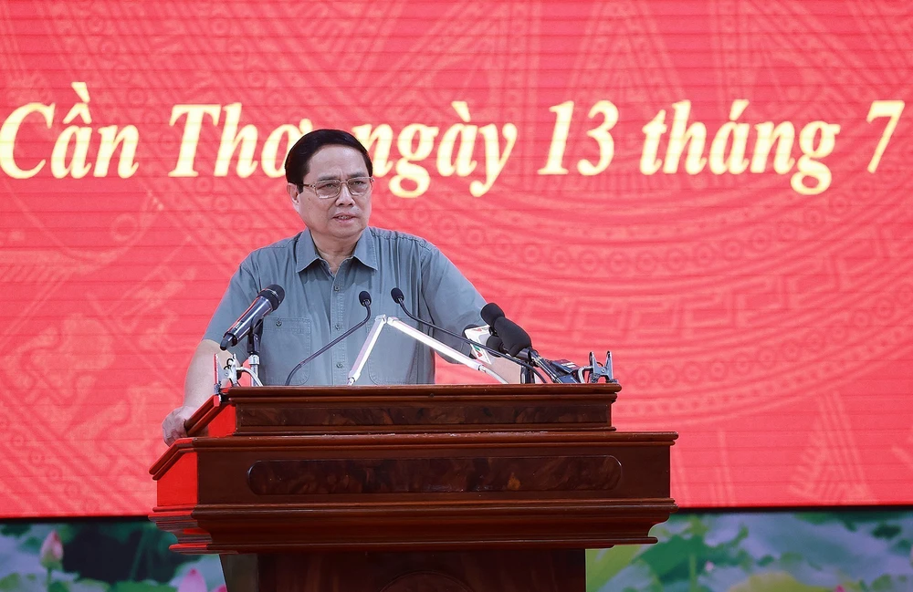 Thủ tướng chủ trì hội nghị về thực hiện chính quyền hai cấp và triển khai dự án trọng điểm vùng ĐBSCL - Ảnh 1.