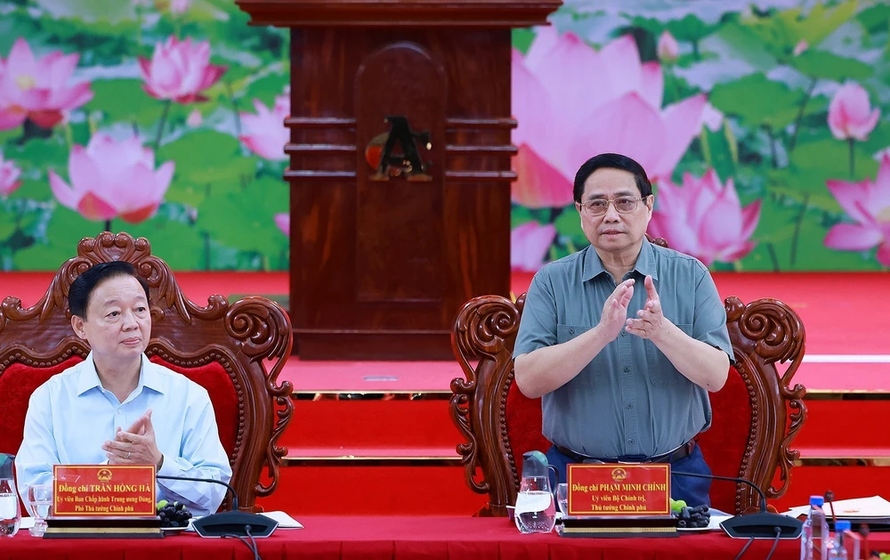 Thủ tướng chủ trì hội nghị về thực hiện chính quyền hai cấp và triển khai dự án trọng điểm vùng ĐBSCL - Ảnh 4.