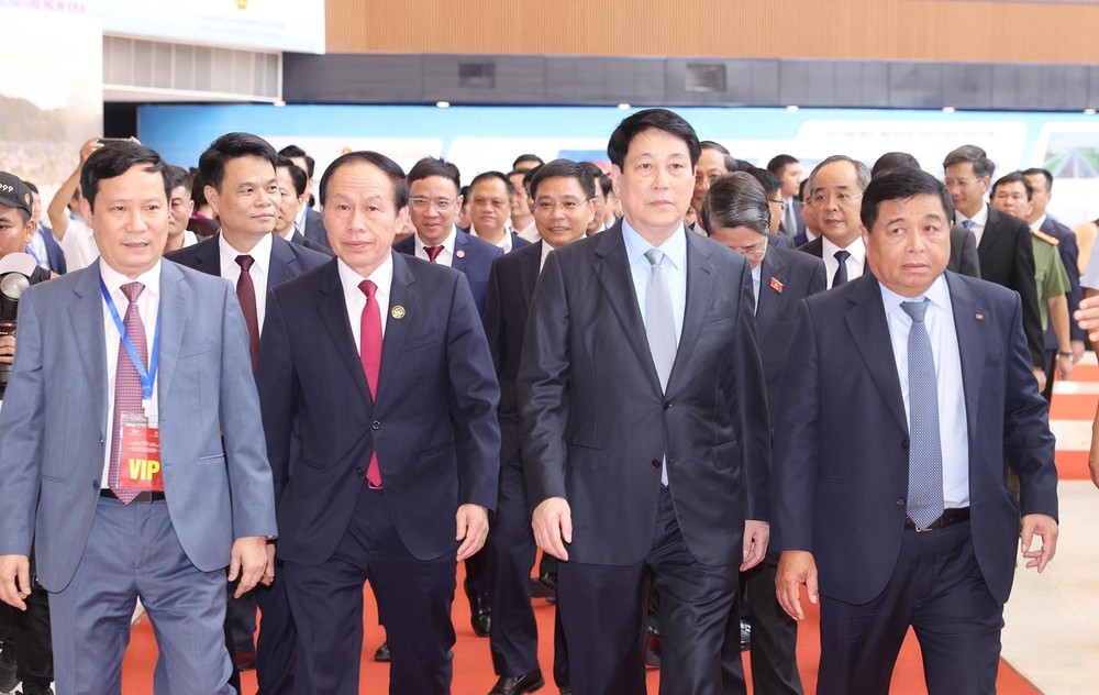 Chủ tịch nước Lương Cường: Hội nghị xúc tiến đầu tư Hải Phòng là thông điệp về khát vọng phát triển - Ảnh 2.