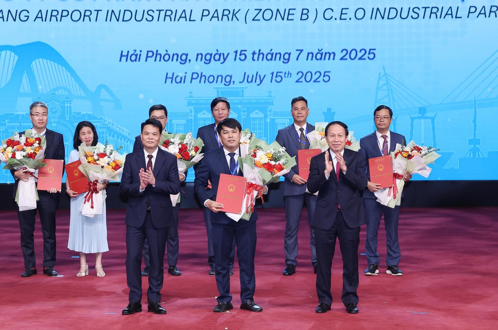 Chủ tịch nước Lương Cường: Hội nghị xúc tiến đầu tư Hải Phòng là thông điệp về khát vọng phát triển - Ảnh 9.
