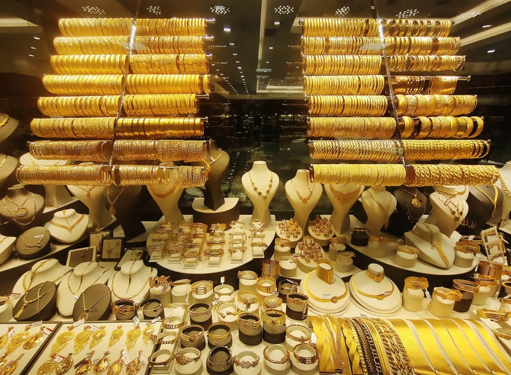 Giá vàng thế giới phiên 14/7 hạ nhiệt - Ảnh 1. Giá vàng thế giới phiên 14/7 hạ nhiệt - Ảnh 1.