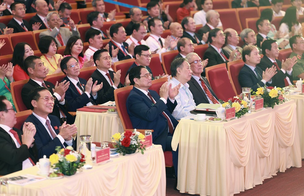 Thủ tướng dự Đại hội Đảng bộ Bộ Ngoại giao nhiệm kỳ 2025-2030 - Ảnh 3.
