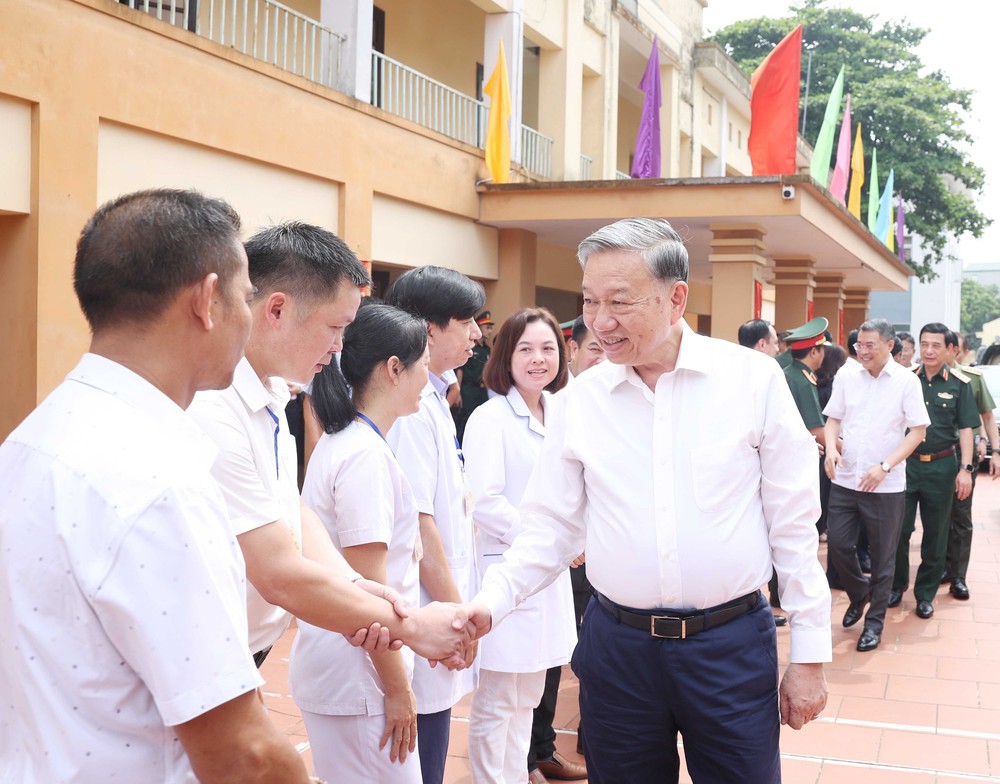 Tổng Bí thư Tô Lâm: Người có công là tài sản quý, là biểu tượng của ý chí, nghị lực Việt Nam - Ảnh 6. Tổng Bí thư Tô Lâm: Người có công là tài sản quý, là biểu tượng của ý chí, nghị lực Việt Nam - Ảnh 6.