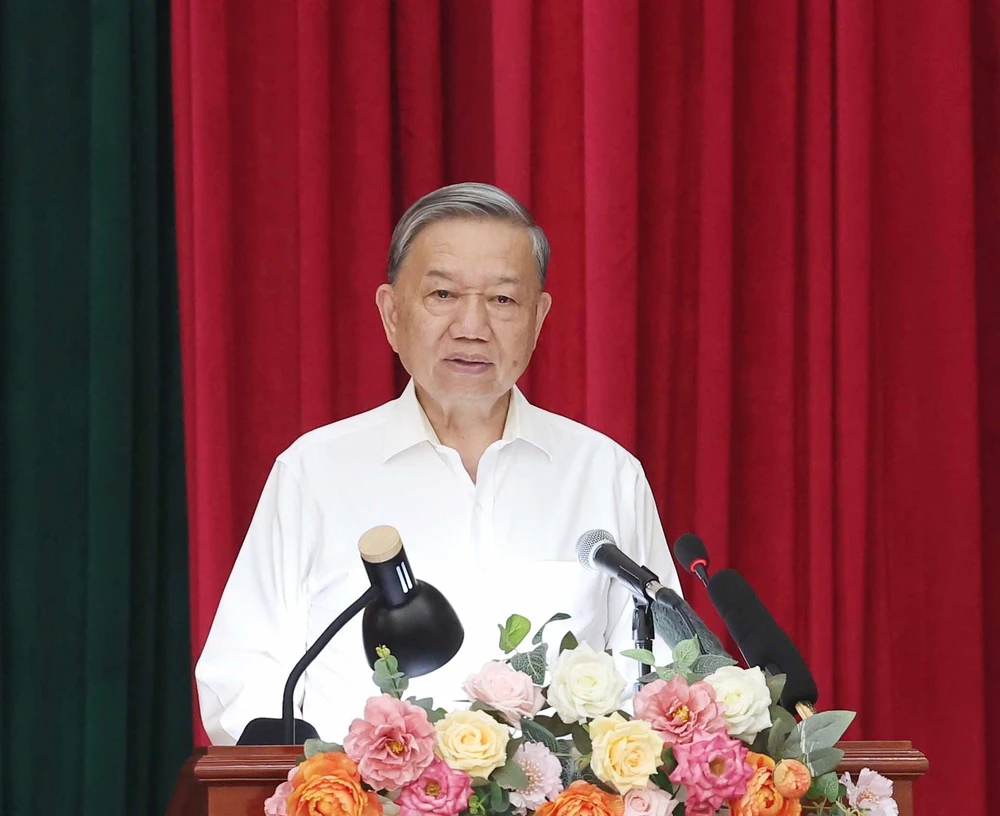 Tổng Bí thư Tô Lâm: Người có công là tài sản quý, là biểu tượng của ý chí, nghị lực Việt Nam - Ảnh 3. Tổng Bí thư Tô Lâm: Người có công là tài sản quý, là biểu tượng của ý chí, nghị lực Việt Nam - Ảnh 3.