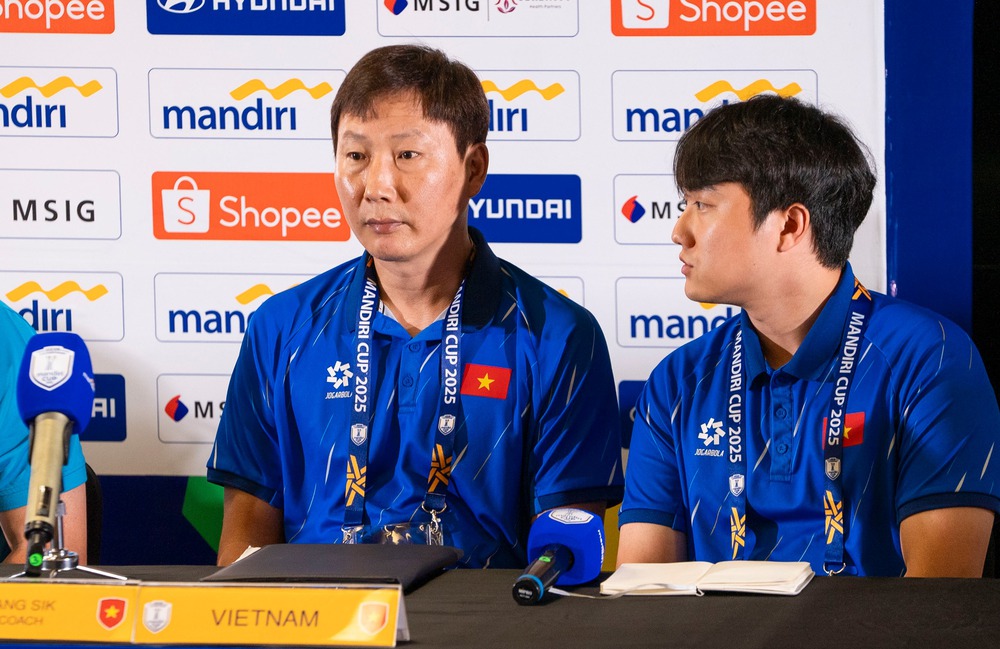 HLV Kim Sang Sik: ‘U23 Việt Nam coi mỗi trận đều như chung kết’ - Ảnh 1.